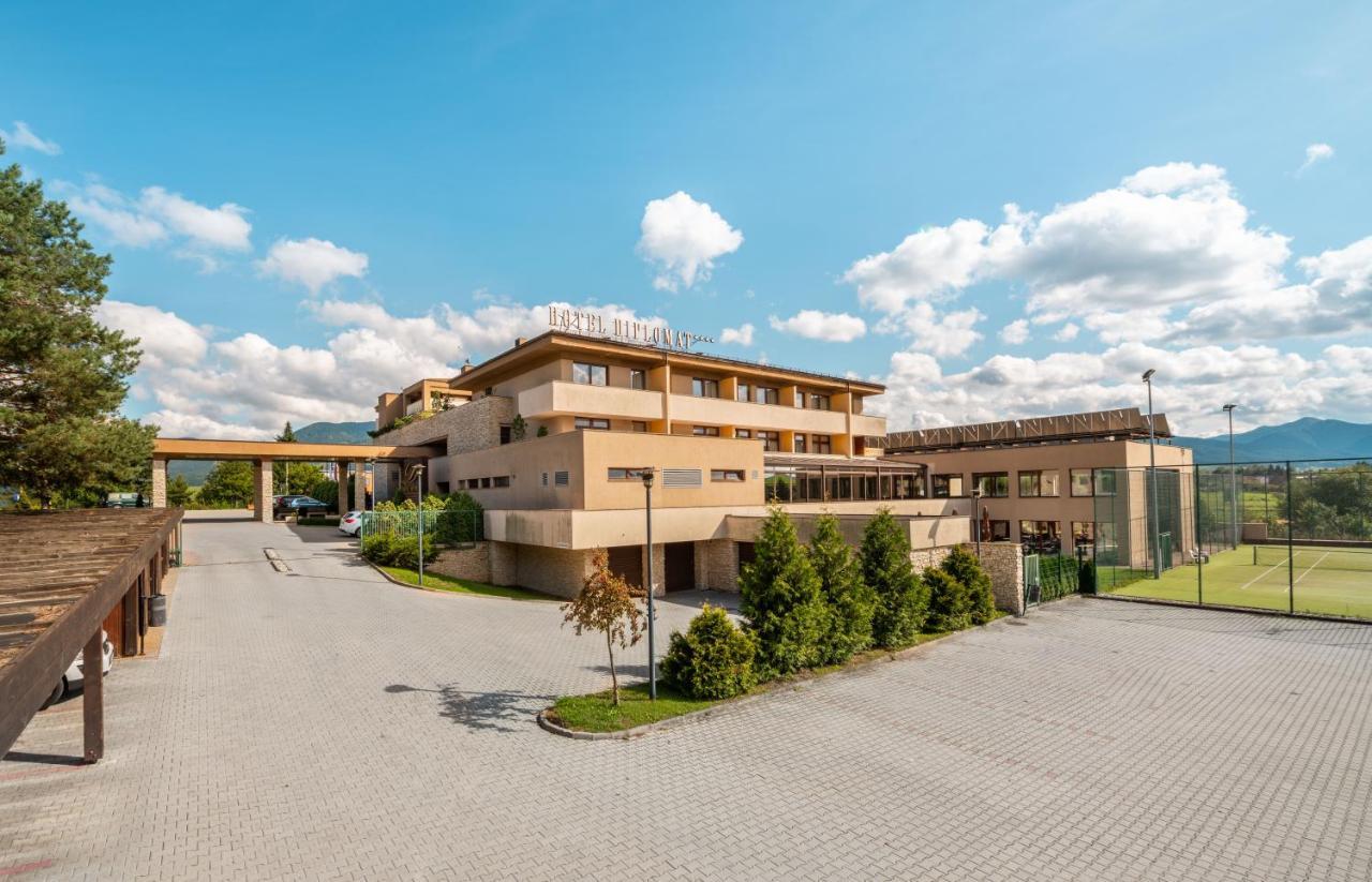 Wellness Hotel Diplomat Rajecké Teplice Dış mekan fotoğraf